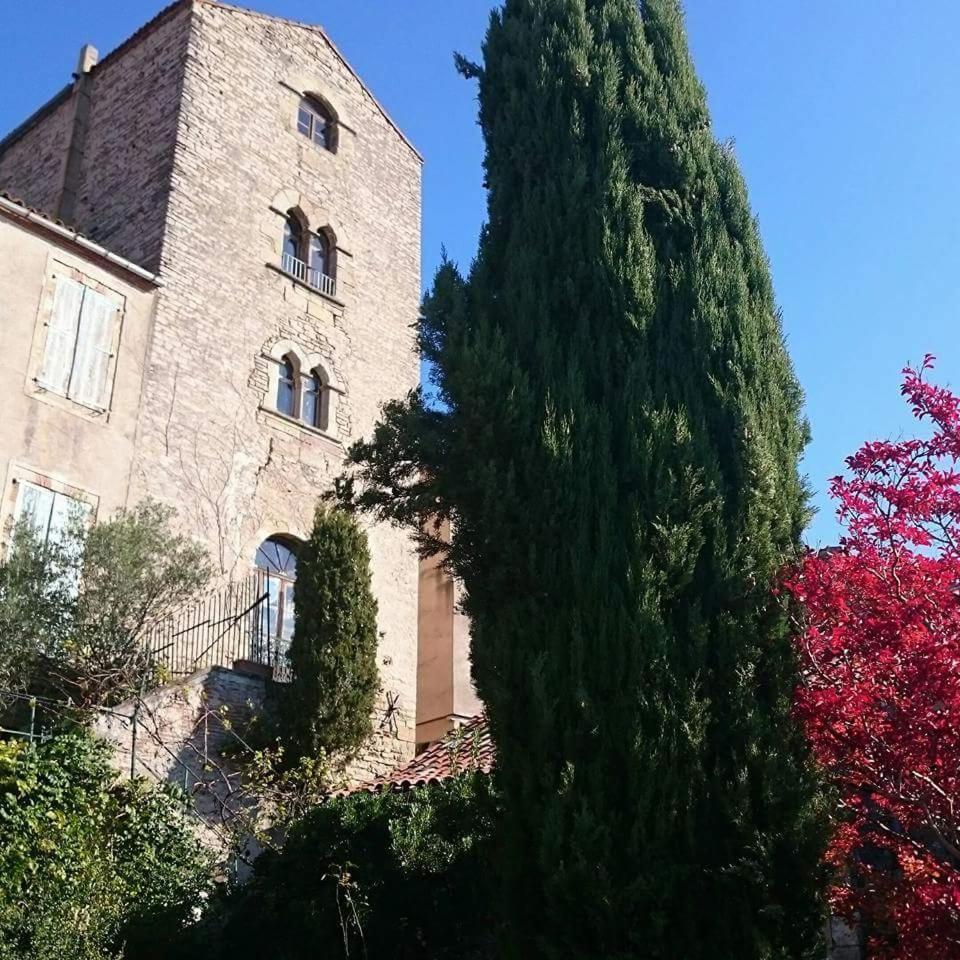 Auberge De La Halle Cordes Sur Ciel Kültér fotó